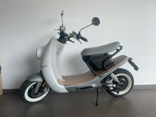 Andere NES 10, 90km/h- Motorrad (125er) Zulassung